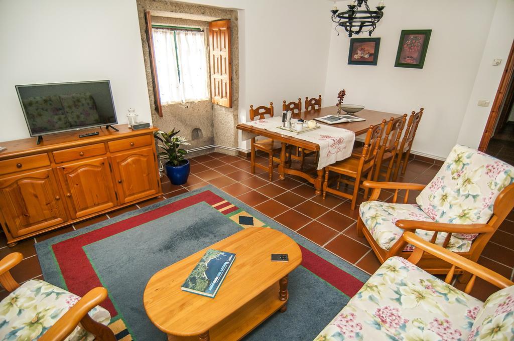 Hotel Rectoral De Areas Tui Εξωτερικό φωτογραφία